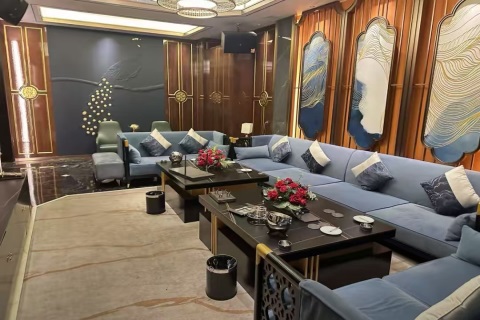 南宁鸟巢星汇招聘,广西南宁酒吧招聘模特/礼宾员
